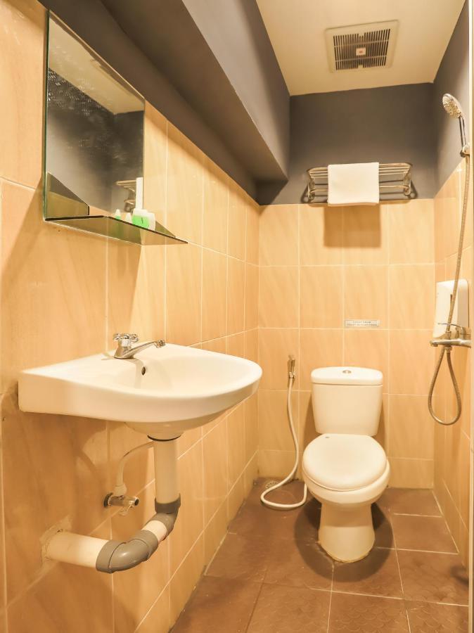 Oyo 3492 Mandala Residence Medan Dış mekan fotoğraf