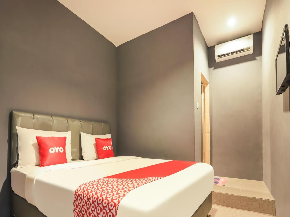 Oyo 3492 Mandala Residence Medan Dış mekan fotoğraf