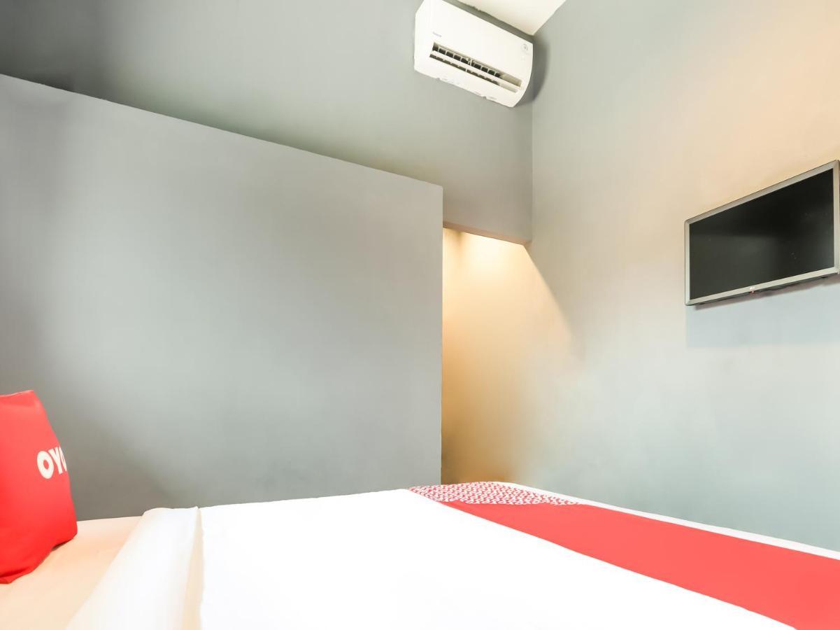 Oyo 3492 Mandala Residence Medan Dış mekan fotoğraf